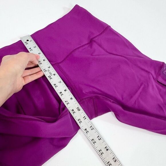 Lululemon Leggings Womens Size 10 Fuchsia Cropped High Rise Mesh Panels On Sides - Picture 4 of 9